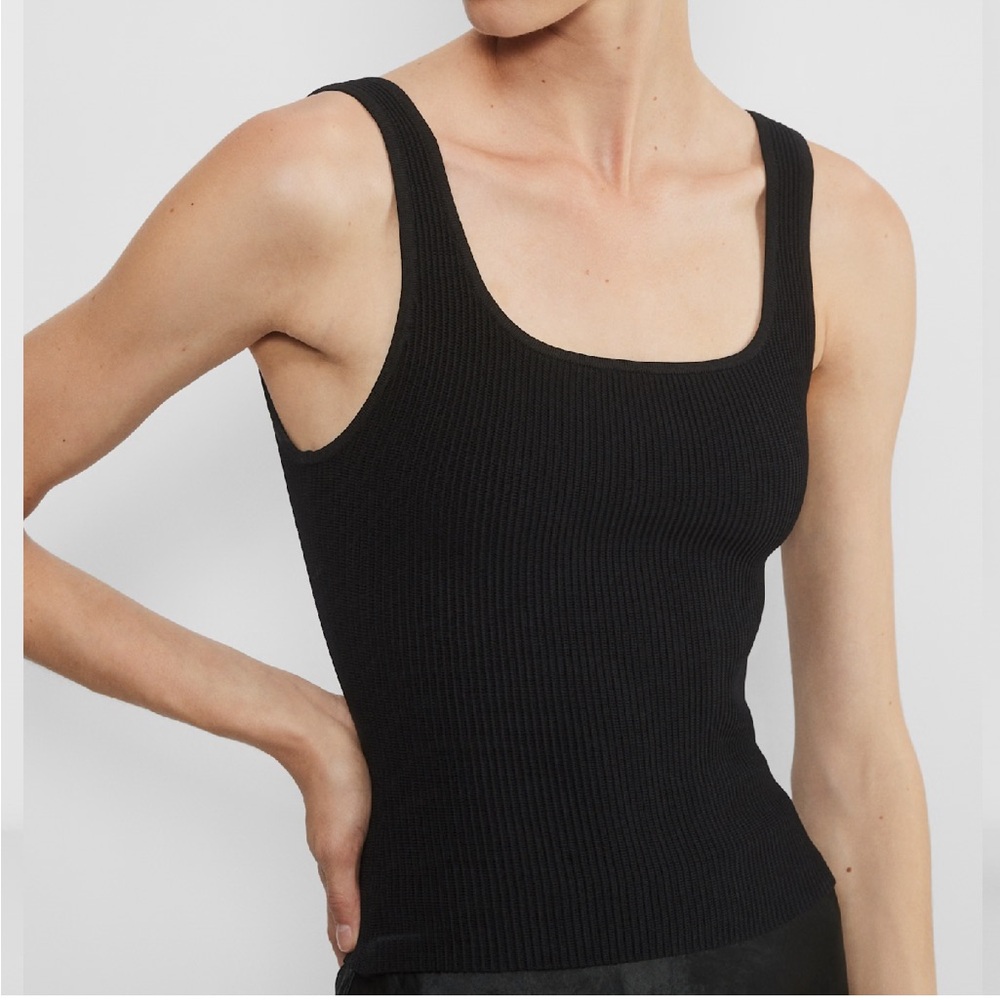 Aritzia Babaton Sculpt Rib Knit Squareneck Tank